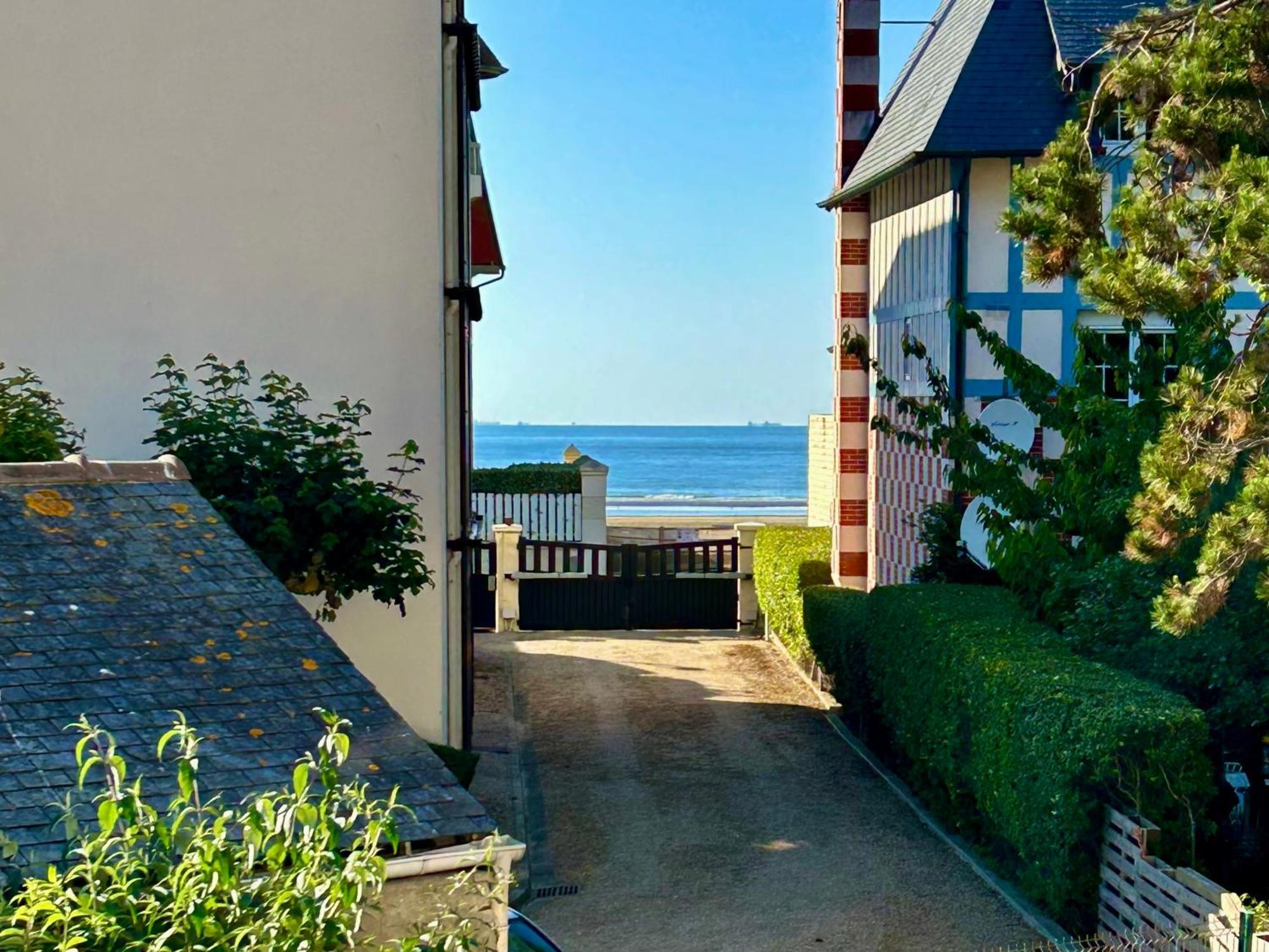 Magnifique Appartement Vue Mer A 50 M De La Plage 滨海维莱 外观 照片